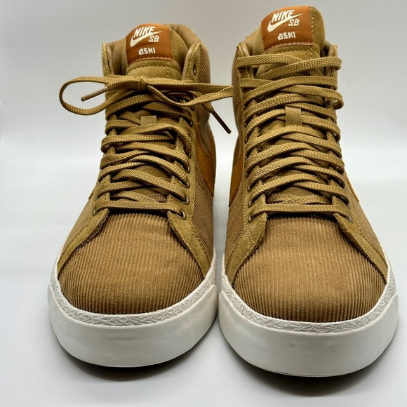 Nike Oski x Blazer Mid - Picture 2 of 9